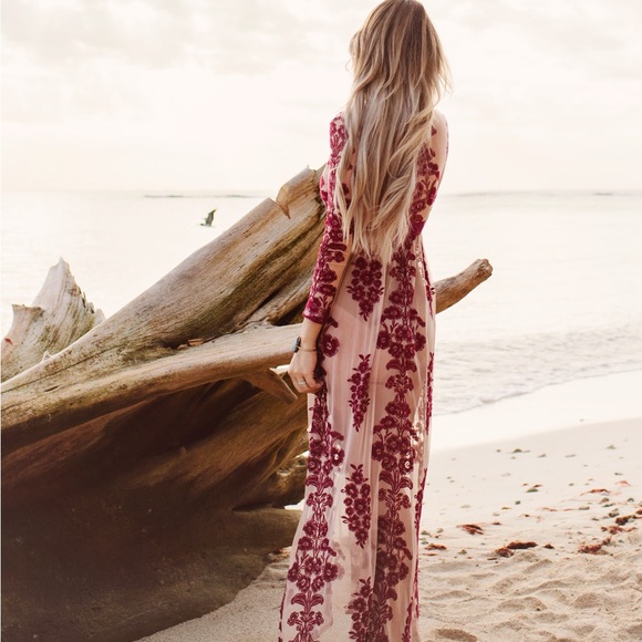 🚫SOLD🚫 For Love & Lemons ‘Temecula’  maxi dress in berry sz M - Picture 2 of 13